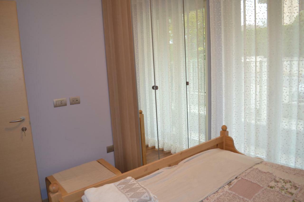 Appartement La Bella Italia à Desenzano del Garda Extérieur photo