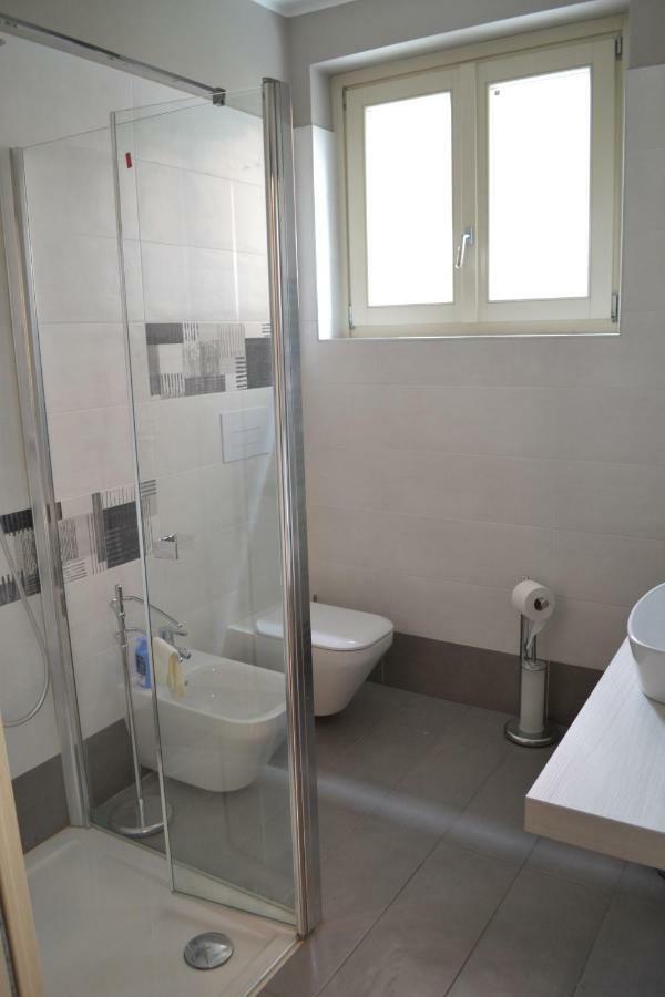 Appartement La Bella Italia à Desenzano del Garda Extérieur photo